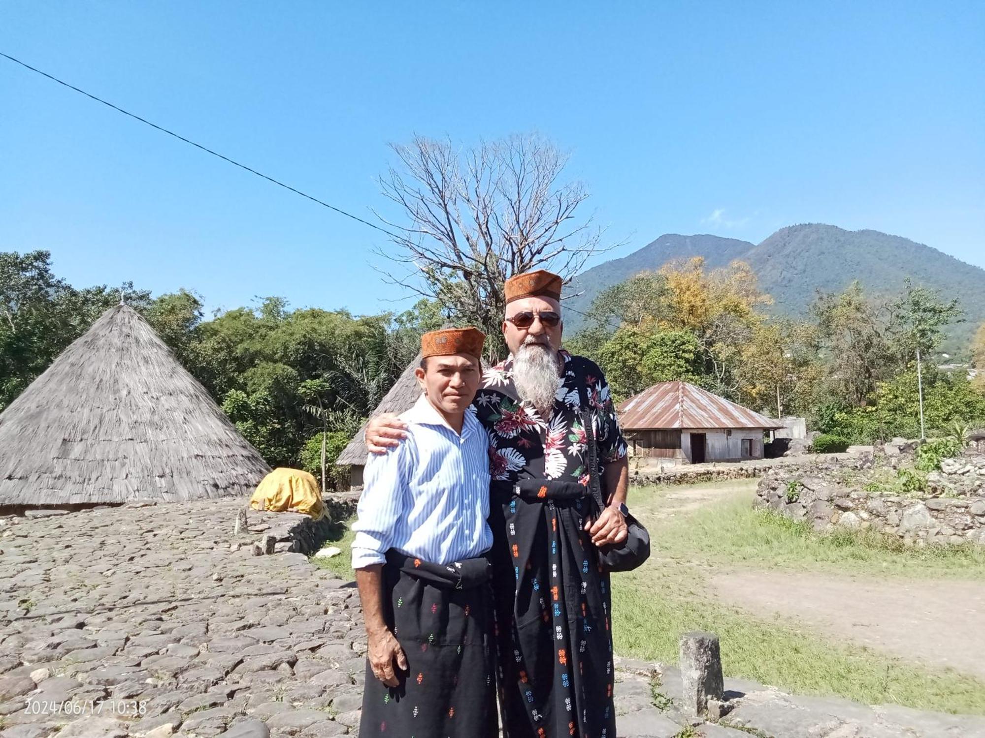 Petra Homestay Bangka Leda Ruteng Eksteriør bilde