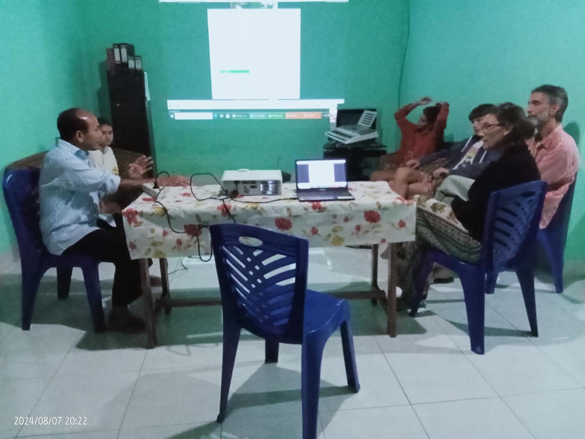 Petra Homestay Bangka Leda Ruteng Eksteriør bilde