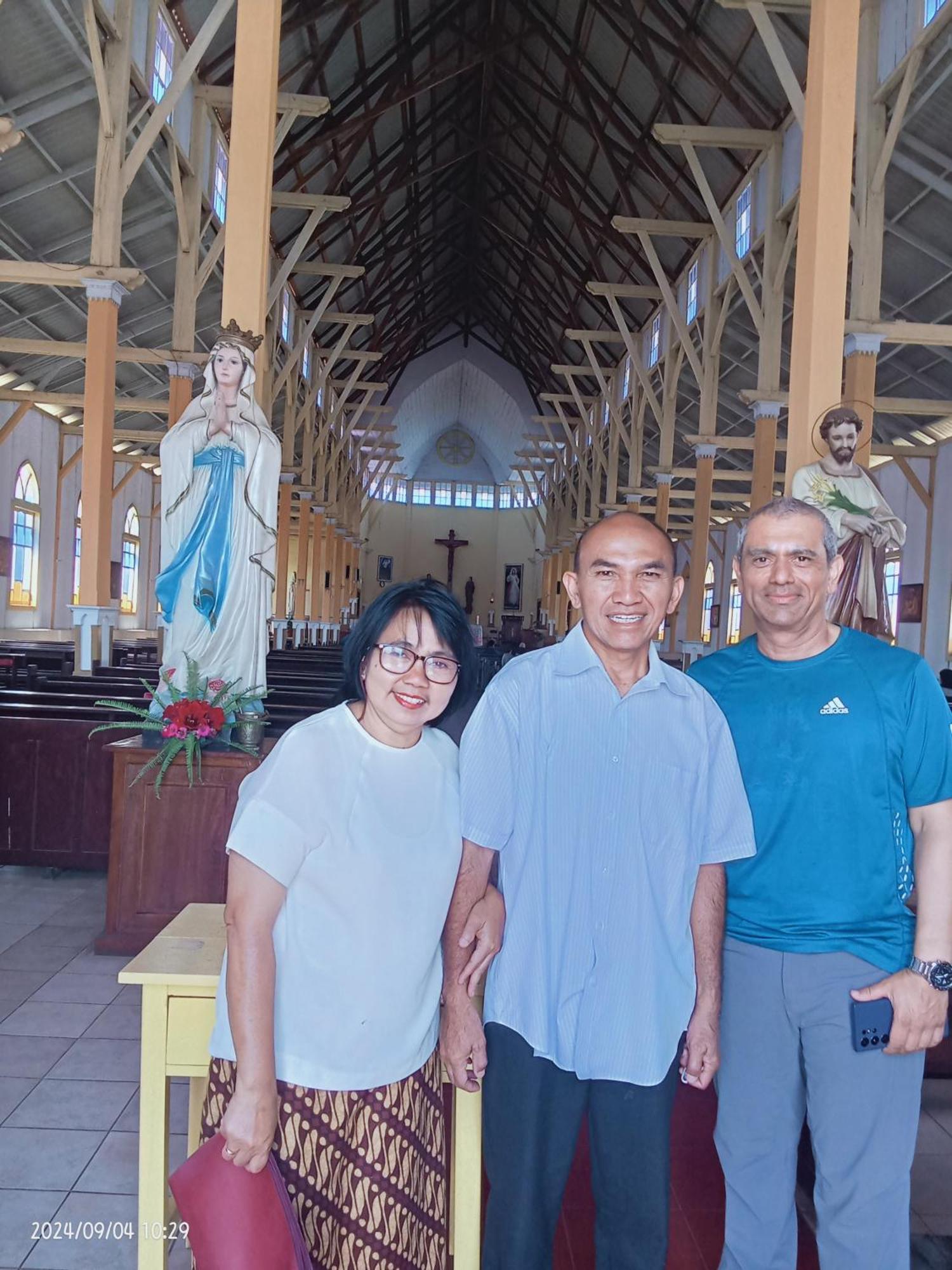 Petra Homestay Bangka Leda Ruteng Eksteriør bilde